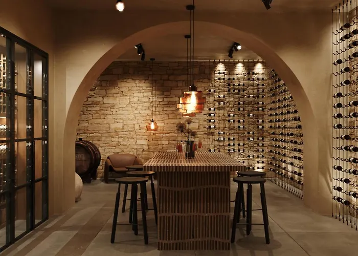 فيلة The Landmark & كولومبيا