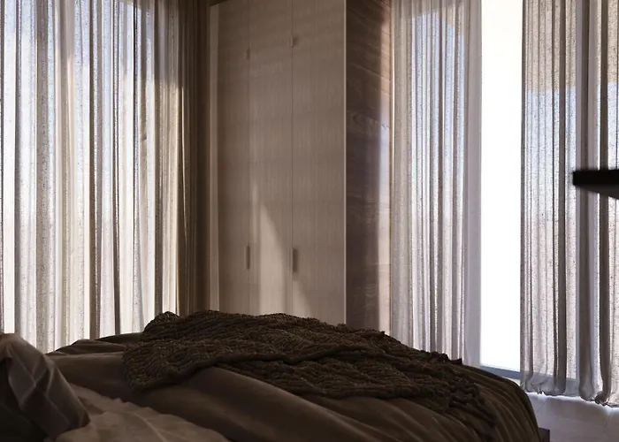 The Landmark & * Kolymbia